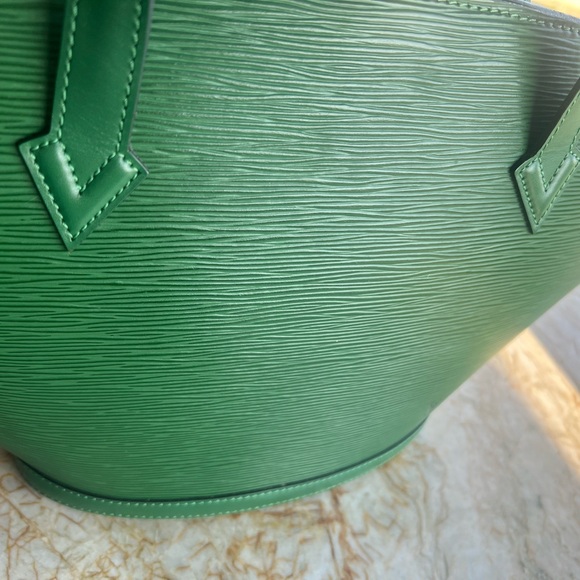 LOUIS VUITTON green Epi Saint Jacques bag - Picture 10 of 14